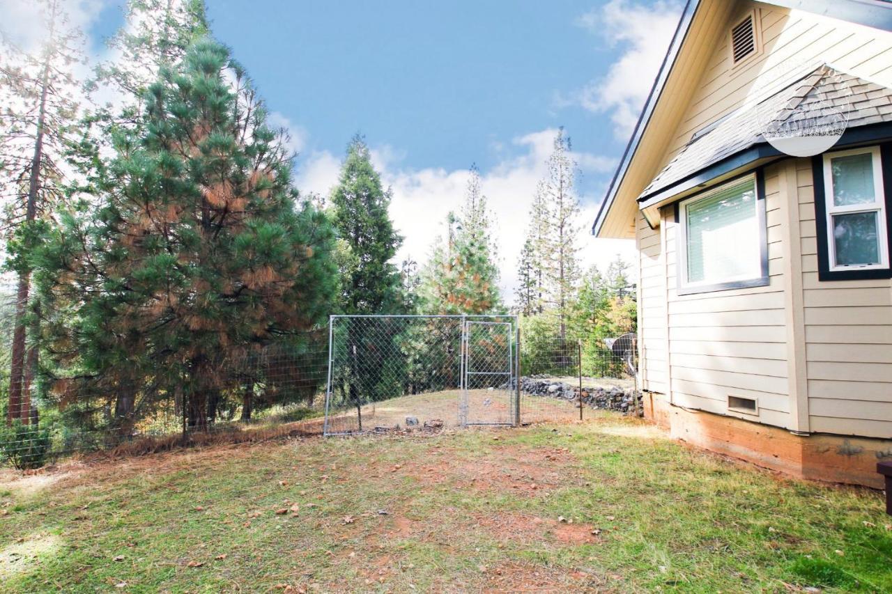 Moonrise Lodge - A Large Vacation Home In Mariposa Exterior photo